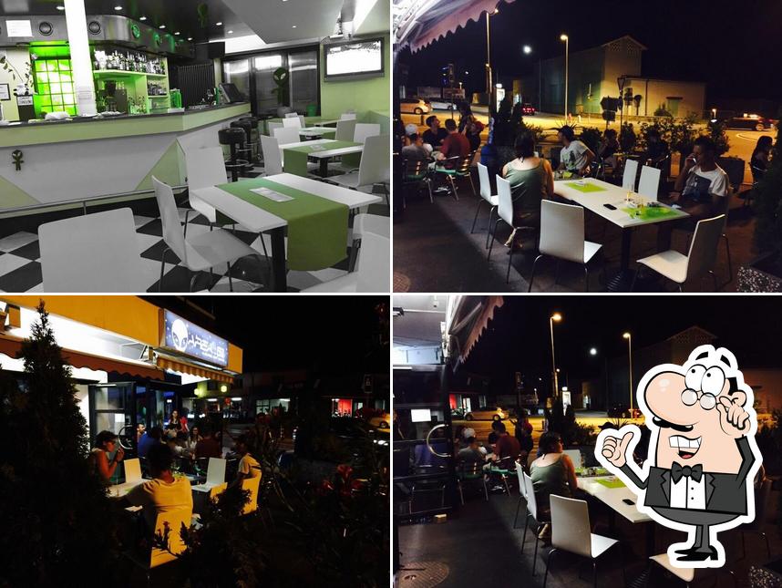 Bar Area 51