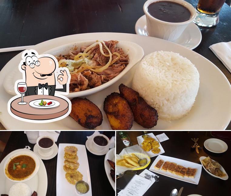 Que Rico! Cuban Cafe