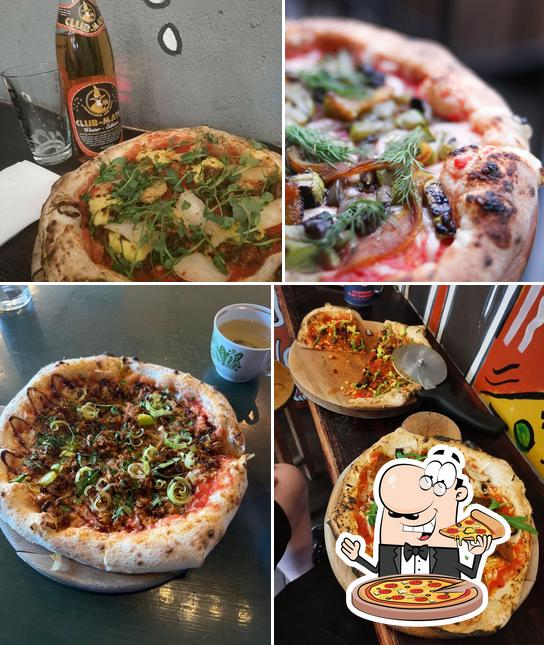 Отведайте пиццу в "STAY GOLD"