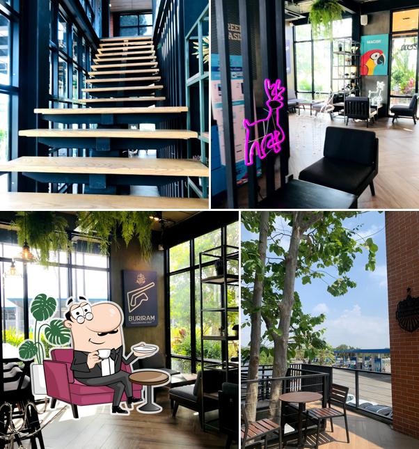 คาเฟ่ อเมซอน สาขา เอบีปิโตรเลียม