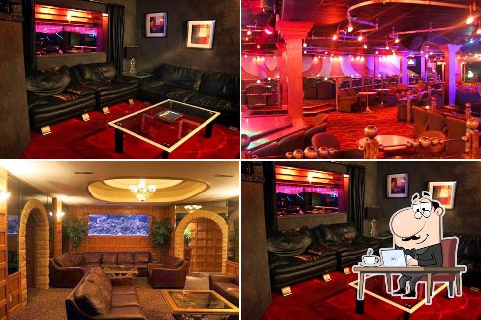 Diamond Cabaret