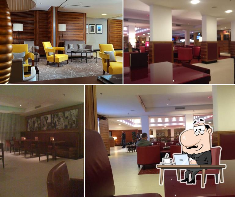 Plüsch Bar & Lounge (im Köln Marriott Hotel)