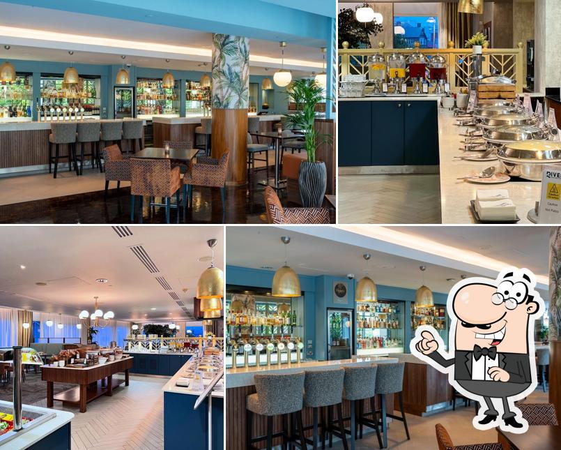 River Restaurant and Bar