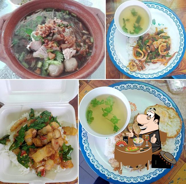 ก๋วยเตี๋ยวเนื้อหม้อดิน เจ๊เจี๊ยบ