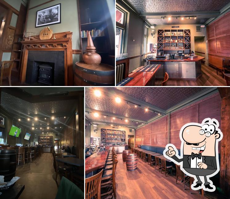 The Vault Social House
