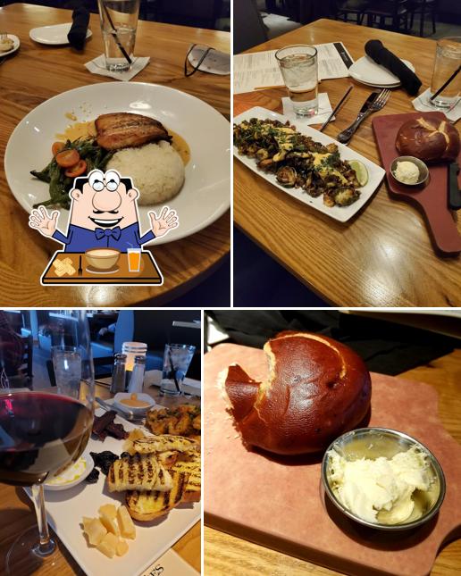 Cooper’s Hawk Winery & Restaurant