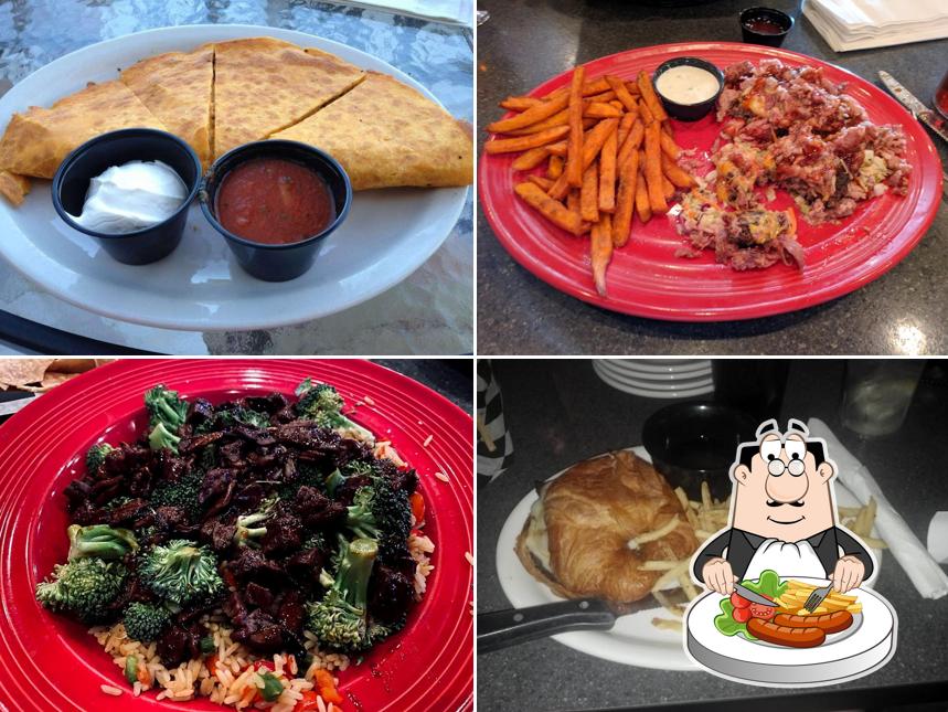 Louie's Grill & Bar