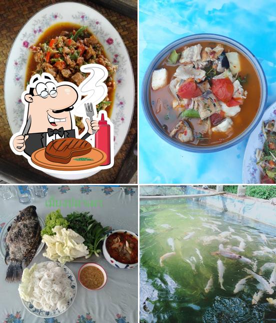 ร้านกอไผ่ชายน้ำ (Ko Phai Chai Nam Restaurant)
