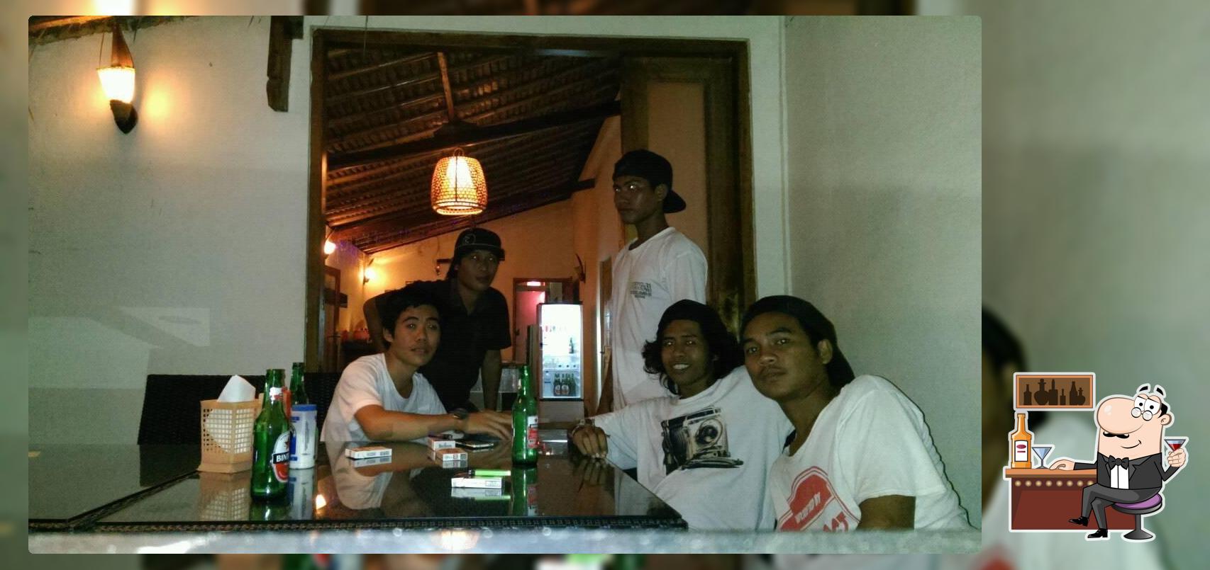 Adis Italian Kitchen