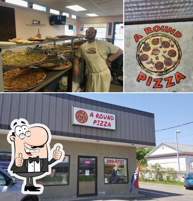 A Round Pizza
