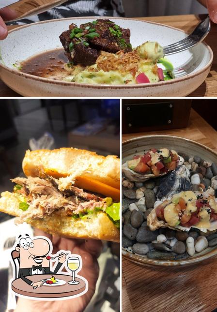 Еда в "Ресторан Честных Цен"