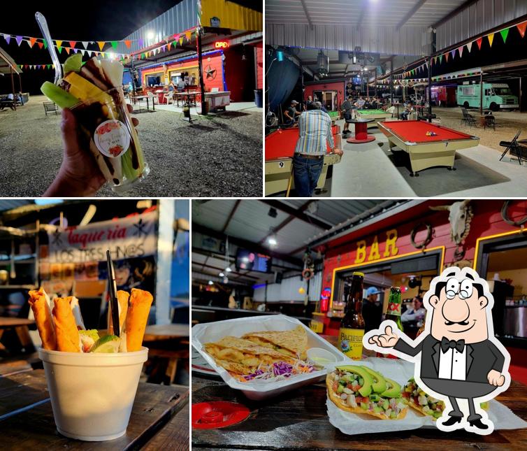 La Carreta Food & Bar