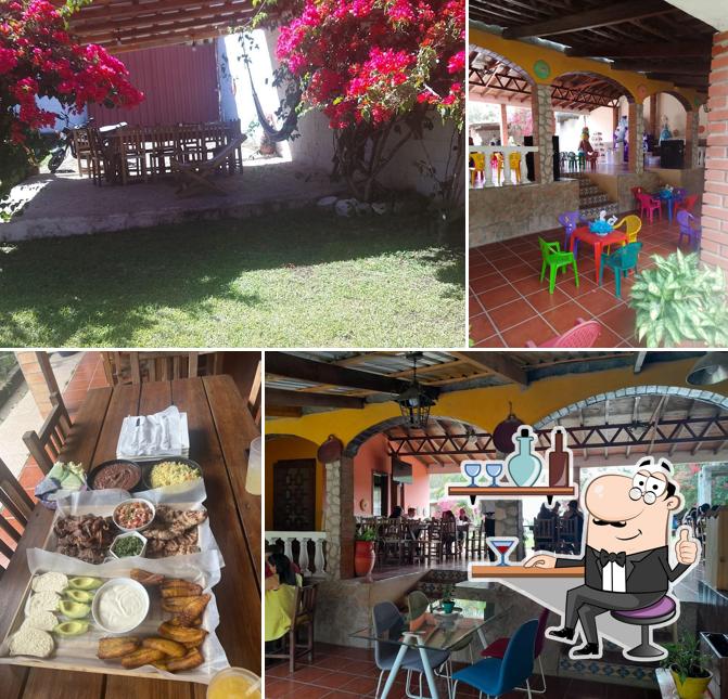 0813 Bistro Cafe
