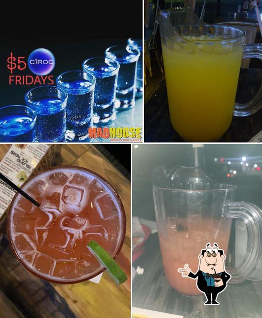Madhouse Sports Bar & Grill