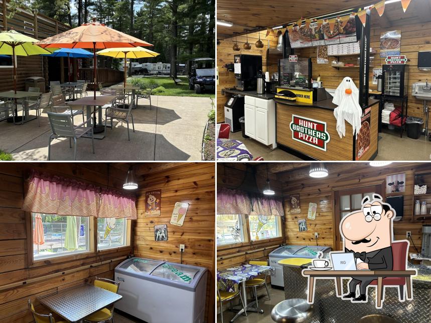 Elkhart RV Resort Pizza and Ice Cream Shop
