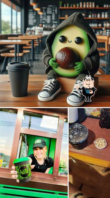 Насладитесь напитками из бара "Авокадо"