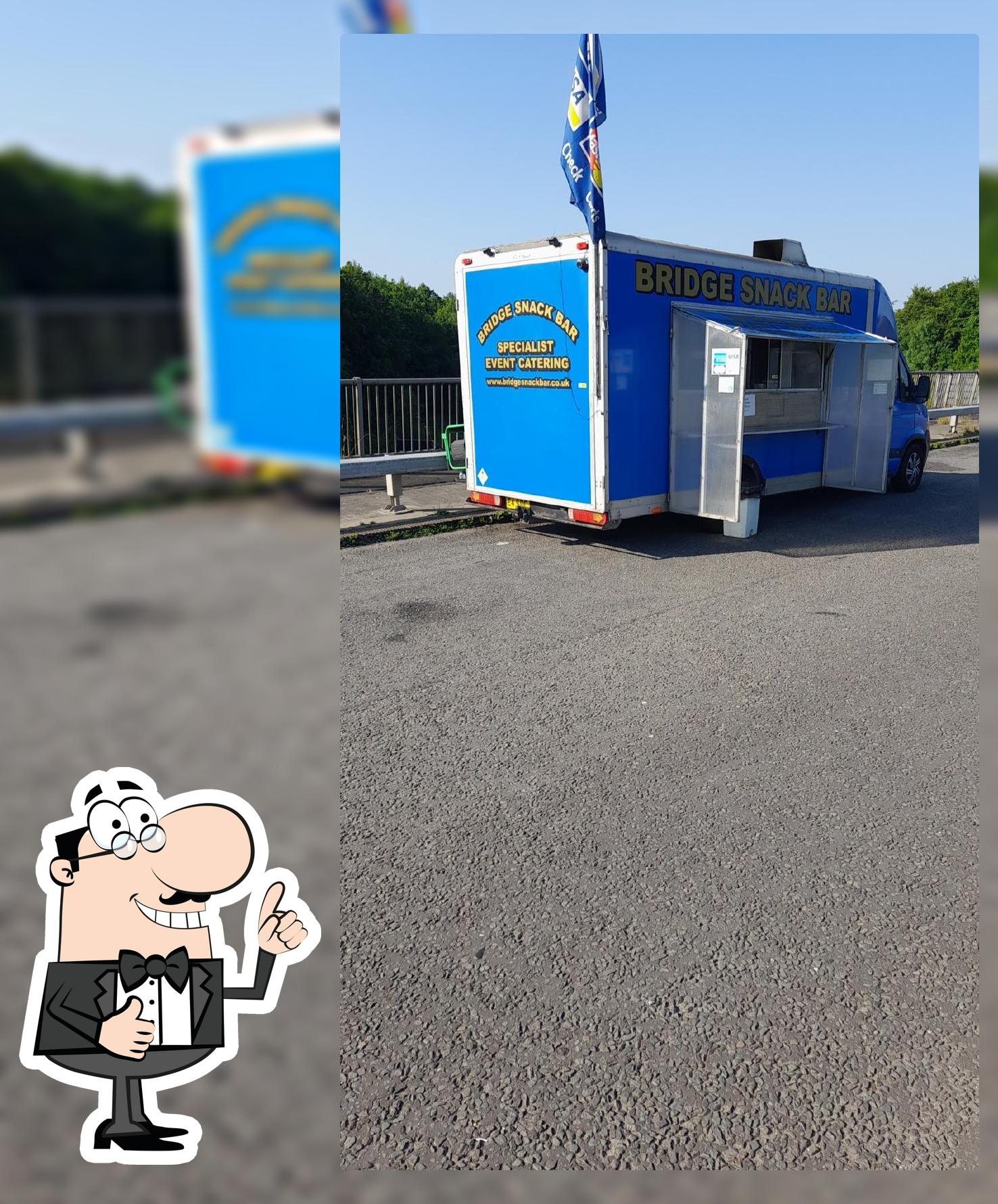 Bridge snack bar