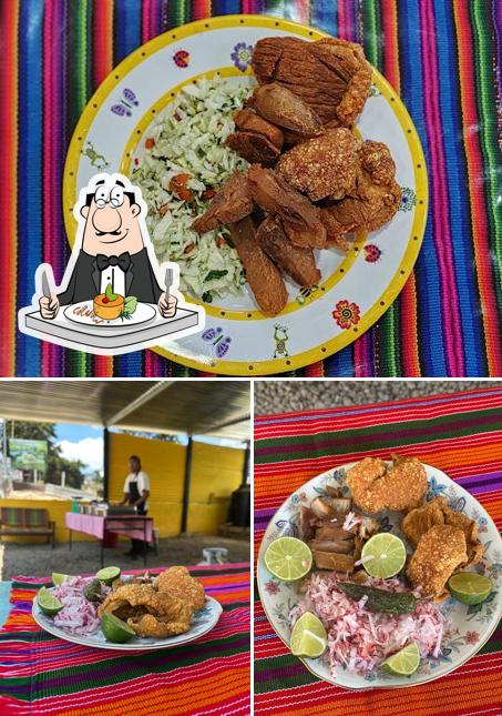 Chicharroneria La Huehueteca