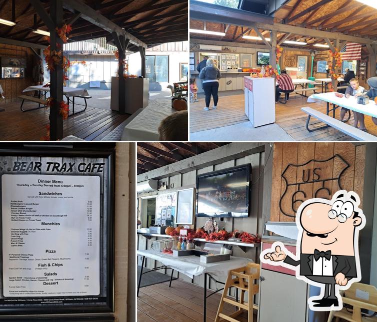 Ponderosa Pines Café and Pizzeria