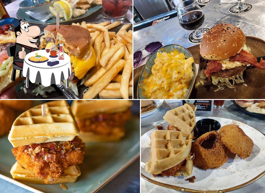 Septembers Taproom & Eatery - Rialto