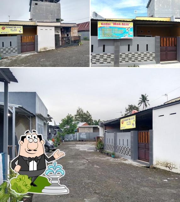 mak aLin kedai