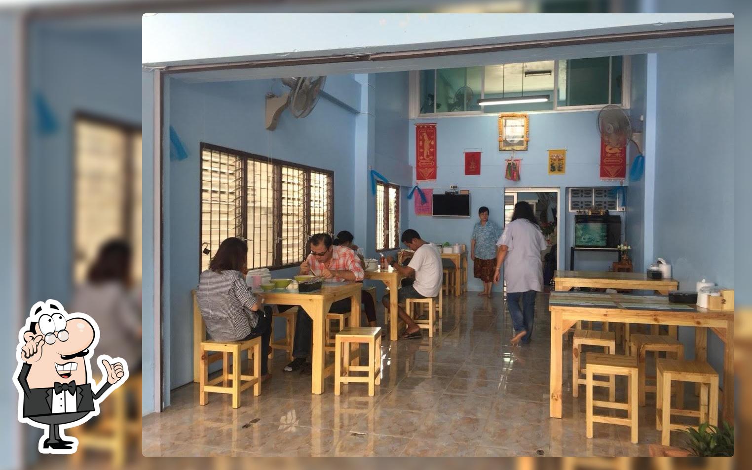 ก๋วยเตี๋ยวเรือโบราณ "เศรษฐีเรือทอง"