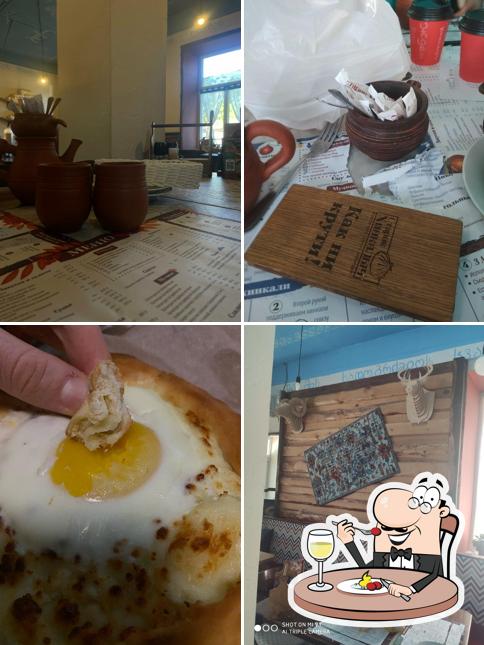 Еда в "Старике Хинкалыче"