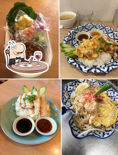 トンロータイ料理
