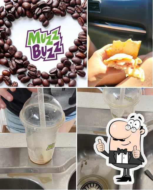 Muzz Buzz - Middle Swan