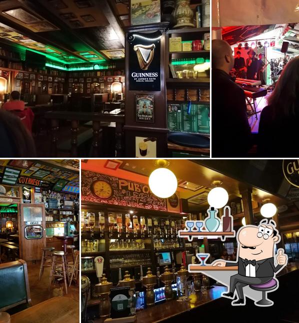 Интерьер "The Porter House Irish Pub"