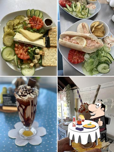 The Riverview Tearoom