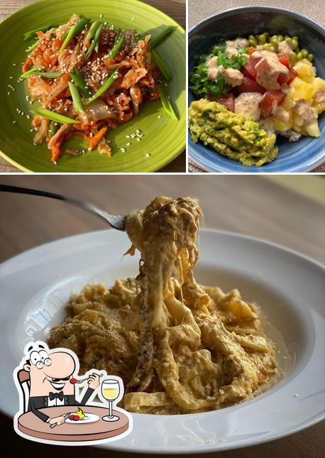 Еда в "Бистро Суп и Мясо"