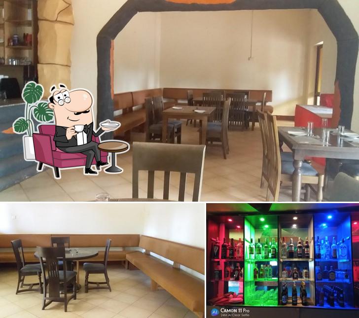 Court View Restaurant & Bar