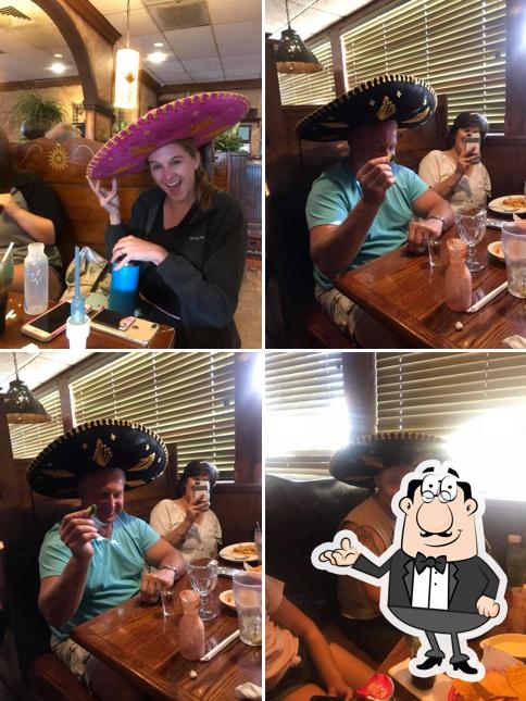 El Arriero Mexican Grill