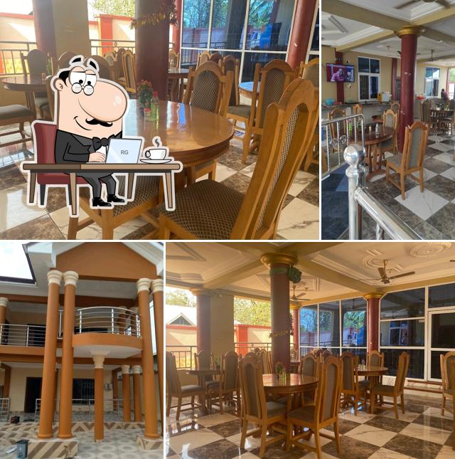 L'amour Restaurant and Bar