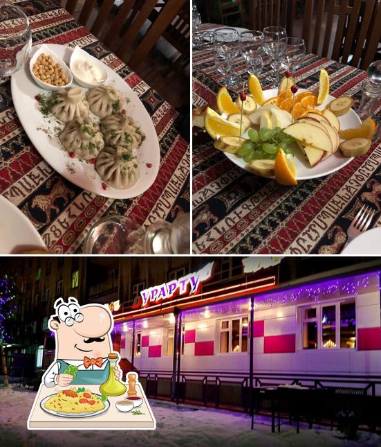 Еда в "Кафе-баре Урарту"