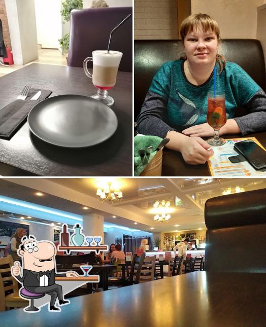 Интерьер "Академии"