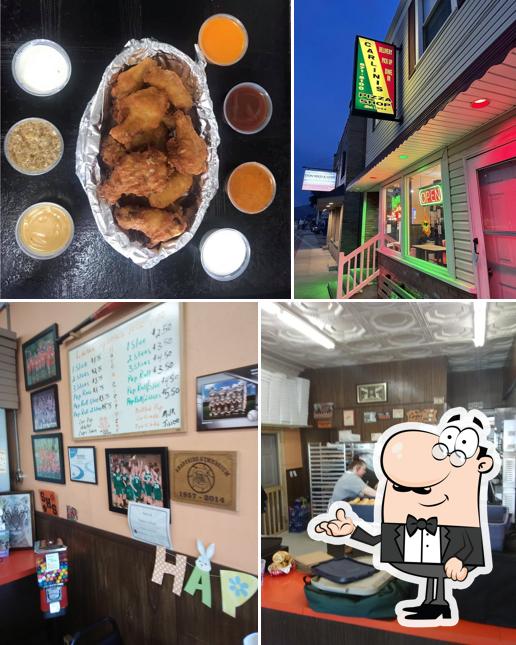 Carlinis Pizza Shop