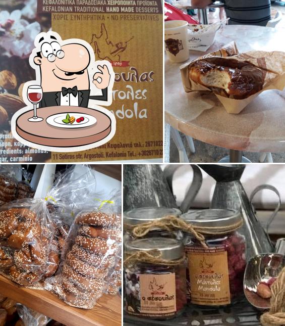 Sesoulas Bakery - best mandola in Kefalonia