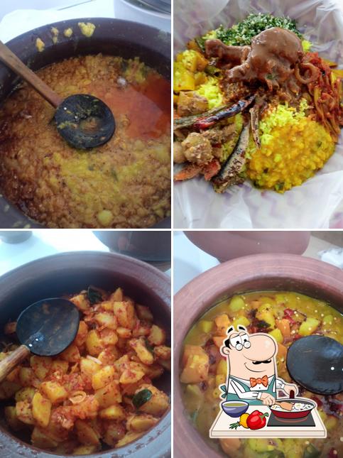 CURRY POT