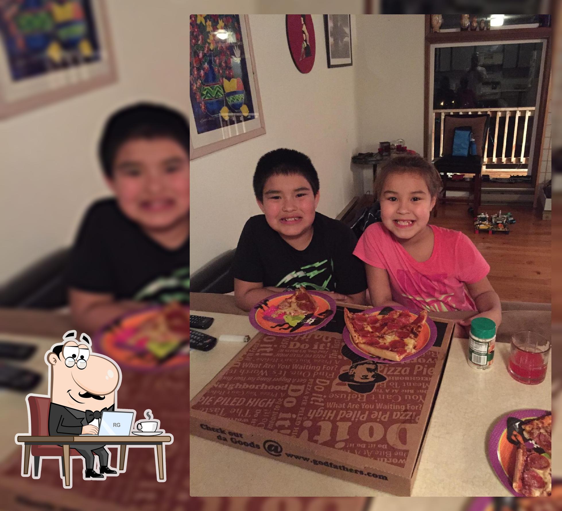 Godfathers Pizza