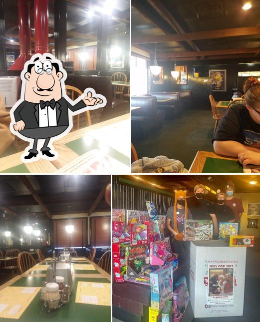 Monical's Pizza