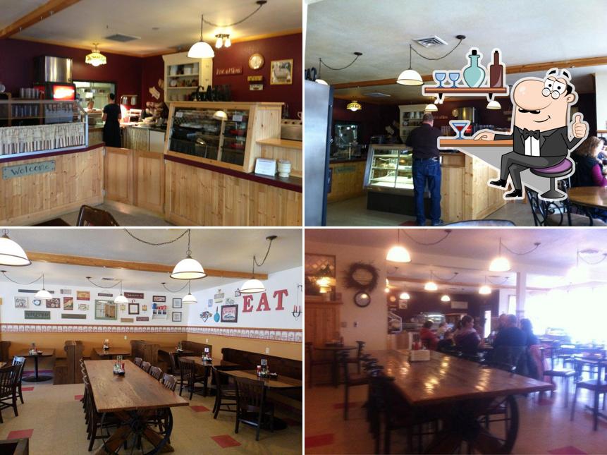 Ronan Cafe