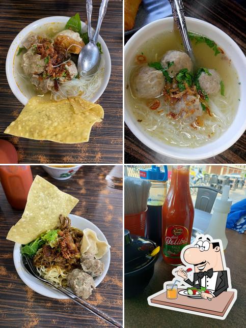 Bakso PSG, Mega Legenda