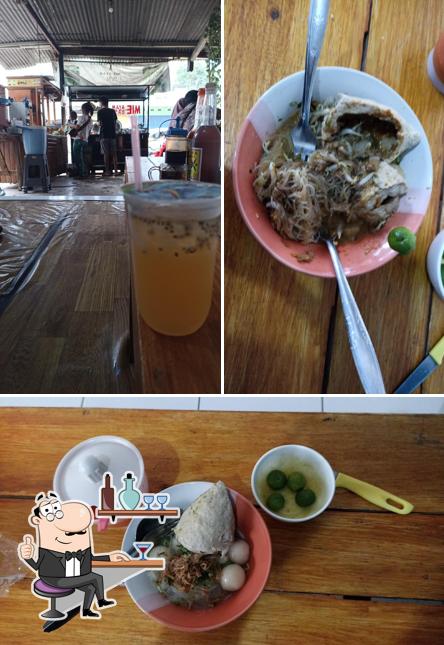 MIE AYAM BAKSO SEAFOOD