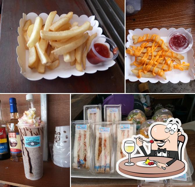 ร้านหมูพีกาแฟสด
