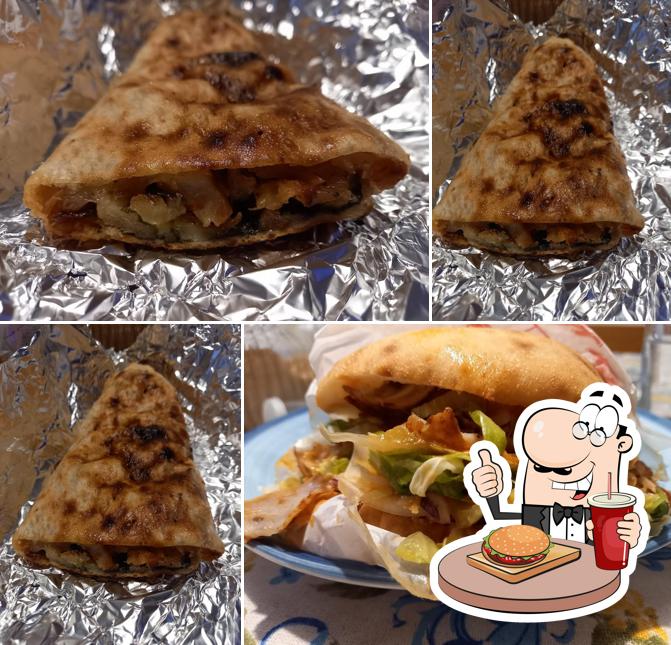 Istanbul Kebab pizza