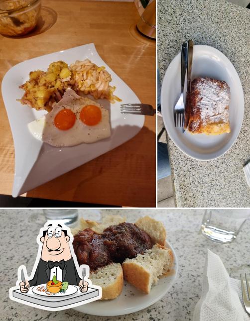 Kalis Cafe