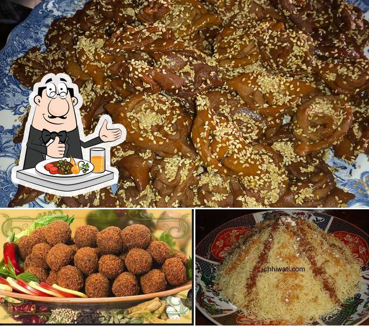 حلويات و مأكولات هلا وهلا