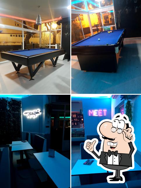 Meet Lounge